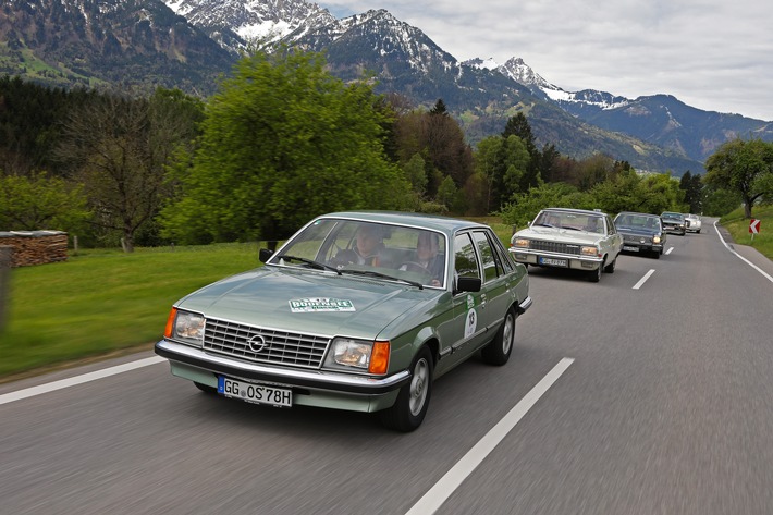 7. Bodensee-Klassik 2018 | Hoch, höher, am höchsten: In 180 Oldtimern vom Bodensee in die Alpen