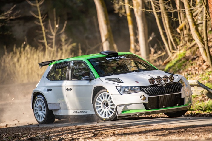 Modernisierter SKODA FABIA R5 nach erfolgreicher Homologation bereit für die Piste