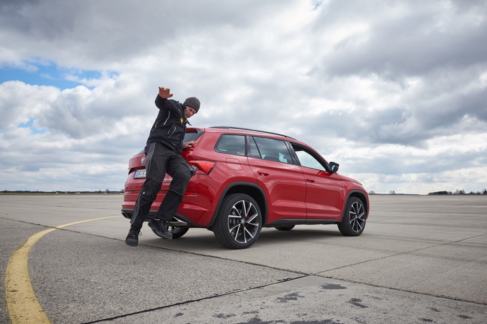 Parkassistenten im Test: Noch nicht gut genug ADAC testet fünf Notbremssysteme BMW am beste