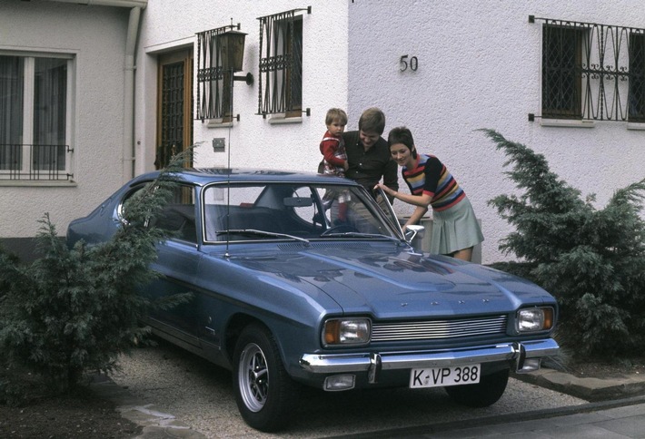 50 Jahre Capri: Für Ford stehen die “Classic Days Schloss Dyck” im Zeichen des legendären Volks-Coupés