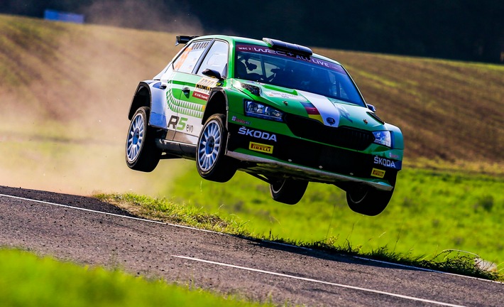 Kreim vor Griebel: SKODA geht mit WRC 2-Doppelführung in den Finaltag der Rallye Deutschland