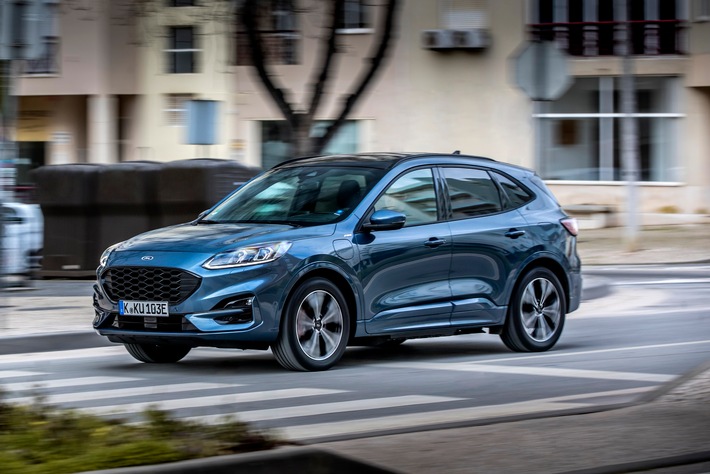 Ford Kuga Plug-in-Hybrid ist europaweiter Verkaufsschlager – fast 50 Prozent der Fahrleistung erfolgt mit Ladestrom