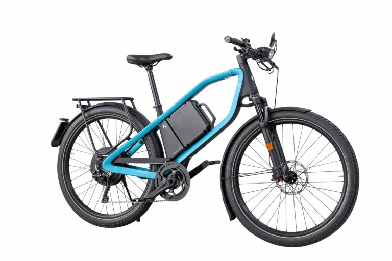 S-Pedelecs mit Pendlerpotential Neun schnelle E-Bikes bis 45 km/h im Test Hersteller sollten für Reichweiten von 50 Kilometern sorgen