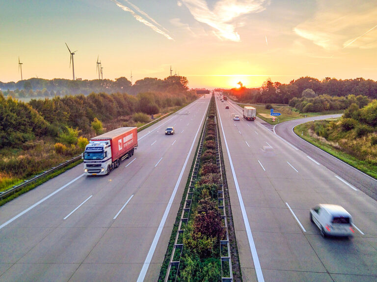 Sofortprogramm Klimaschutz macht das Dilemma der Erneuerbaren Energien deutlich Nachhaltige Biokraftstoffe sind sofort wirksamer Klimaschutz